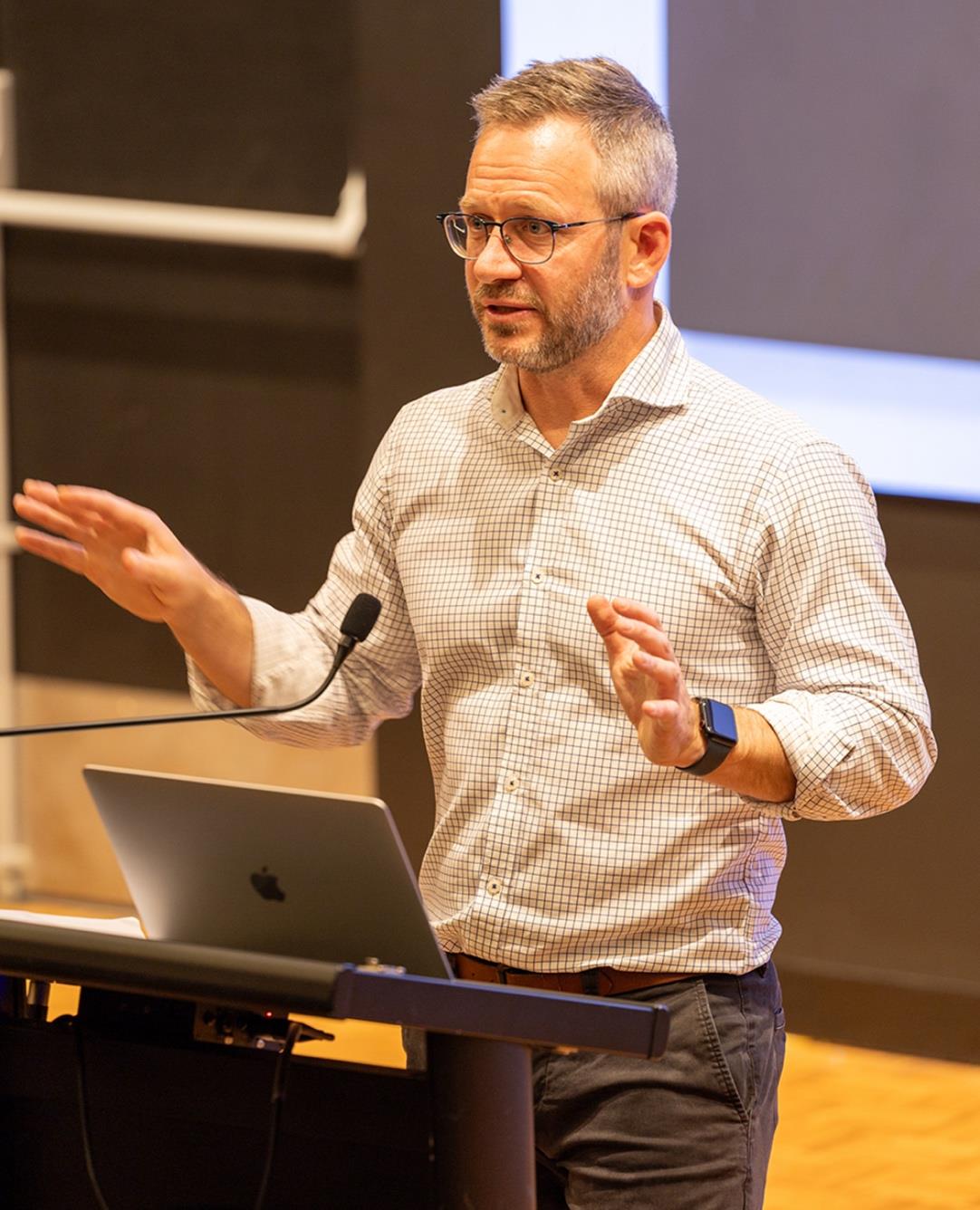 Creative Writing for High School Students TIM AYLI