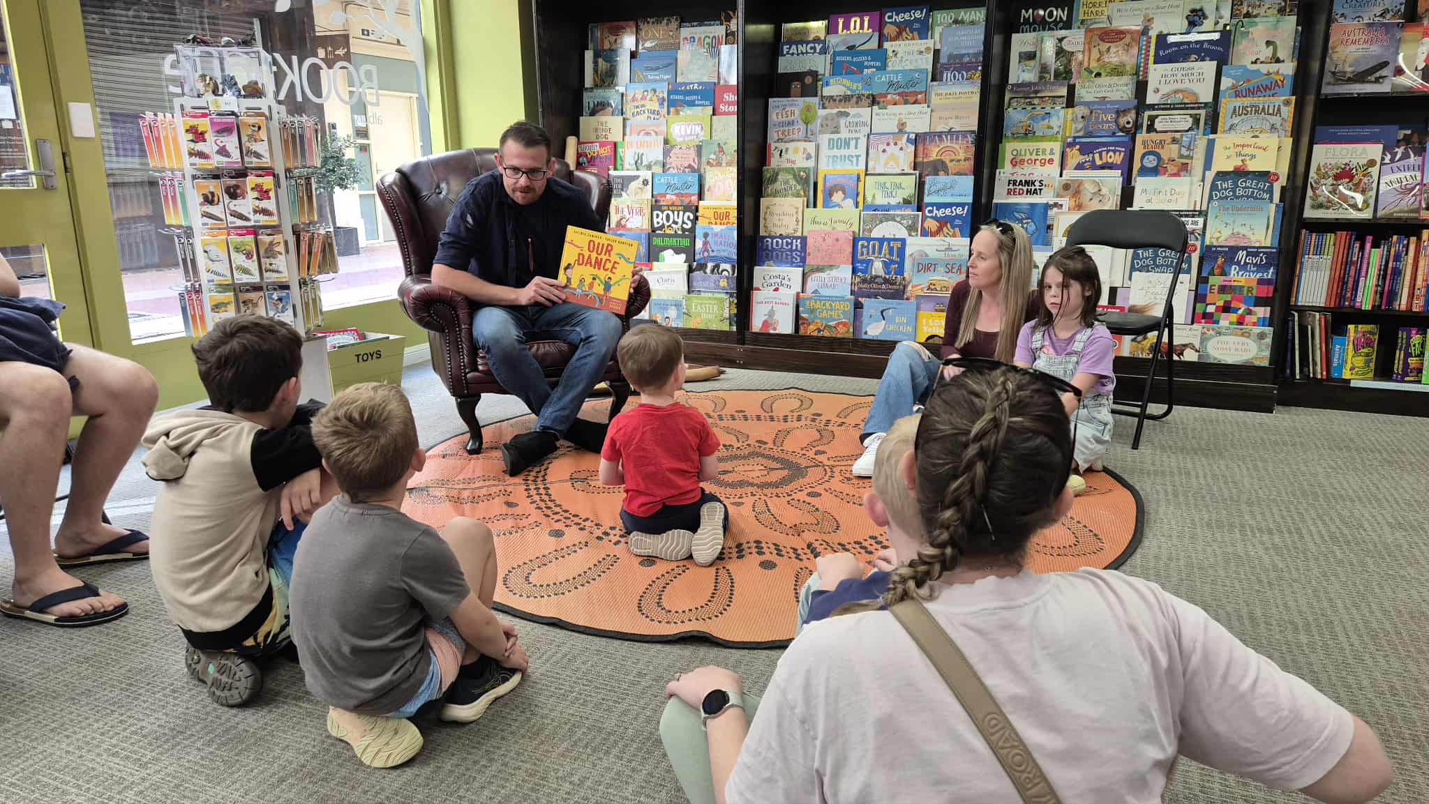 Taylor Hampton book reading