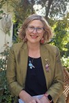 Dr Helen Edwards